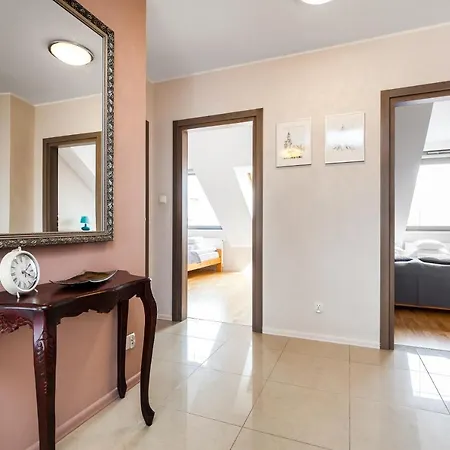 Happy Old Town Tartaczna 235 Apartment Gdansk