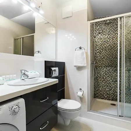 Happy Old Town Tartaczna 235